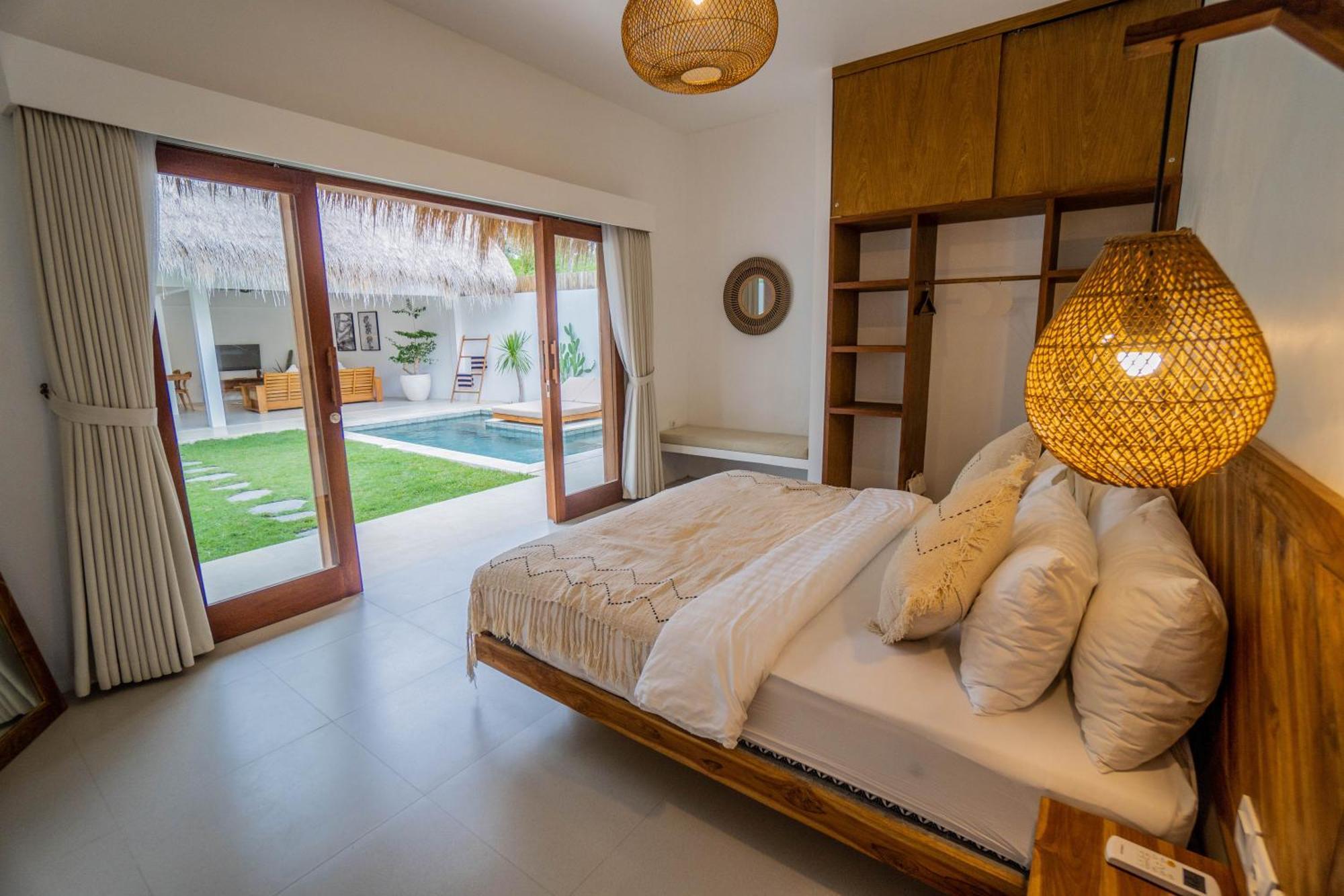 Palm Merah Villas - Private Pool (Adults Only) เซอลงเบอลานัก ภายนอก รูปภาพ