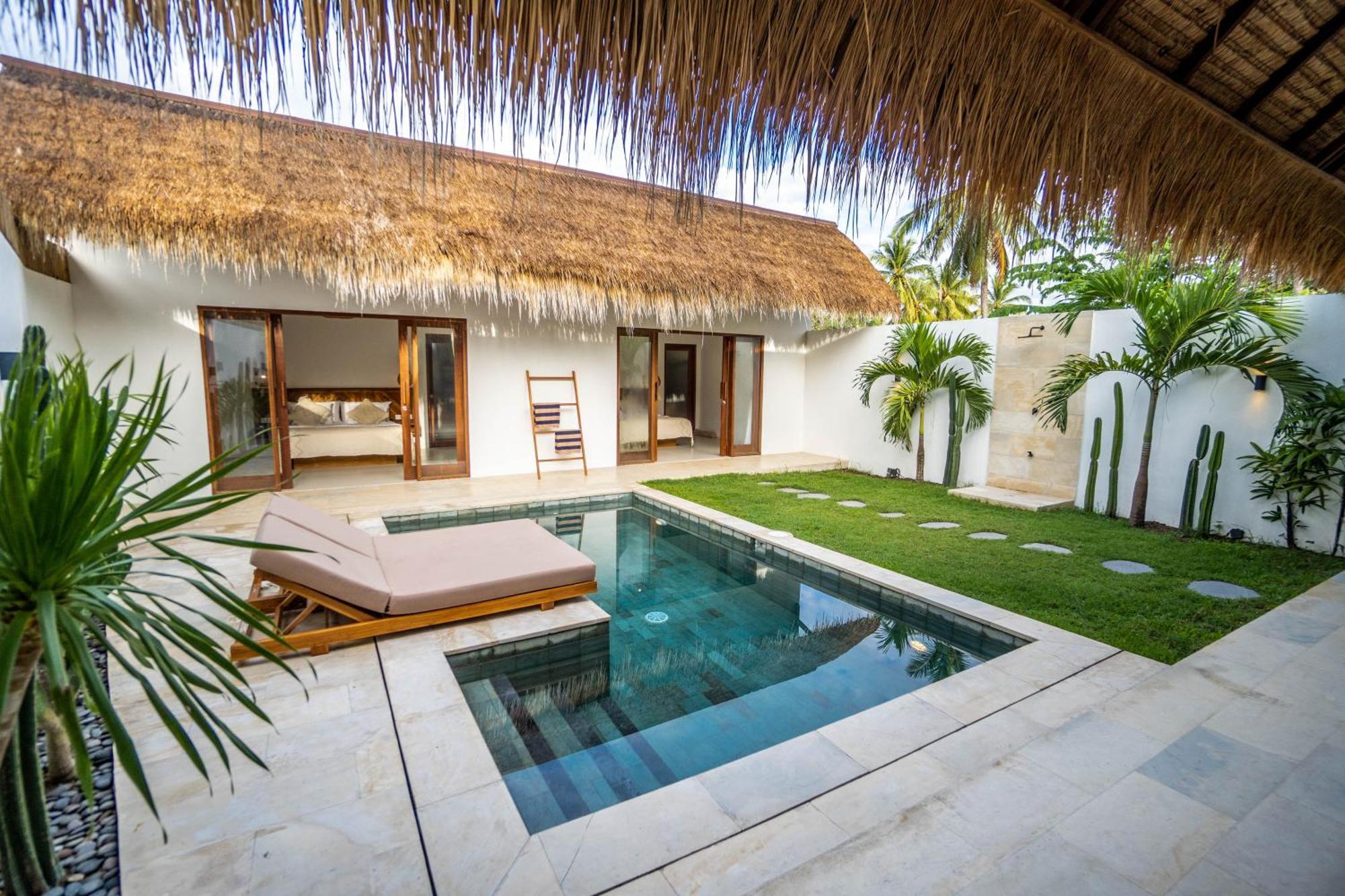 Palm Merah Villas - Private Pool (Adults Only) เซอลงเบอลานัก ภายนอก รูปภาพ