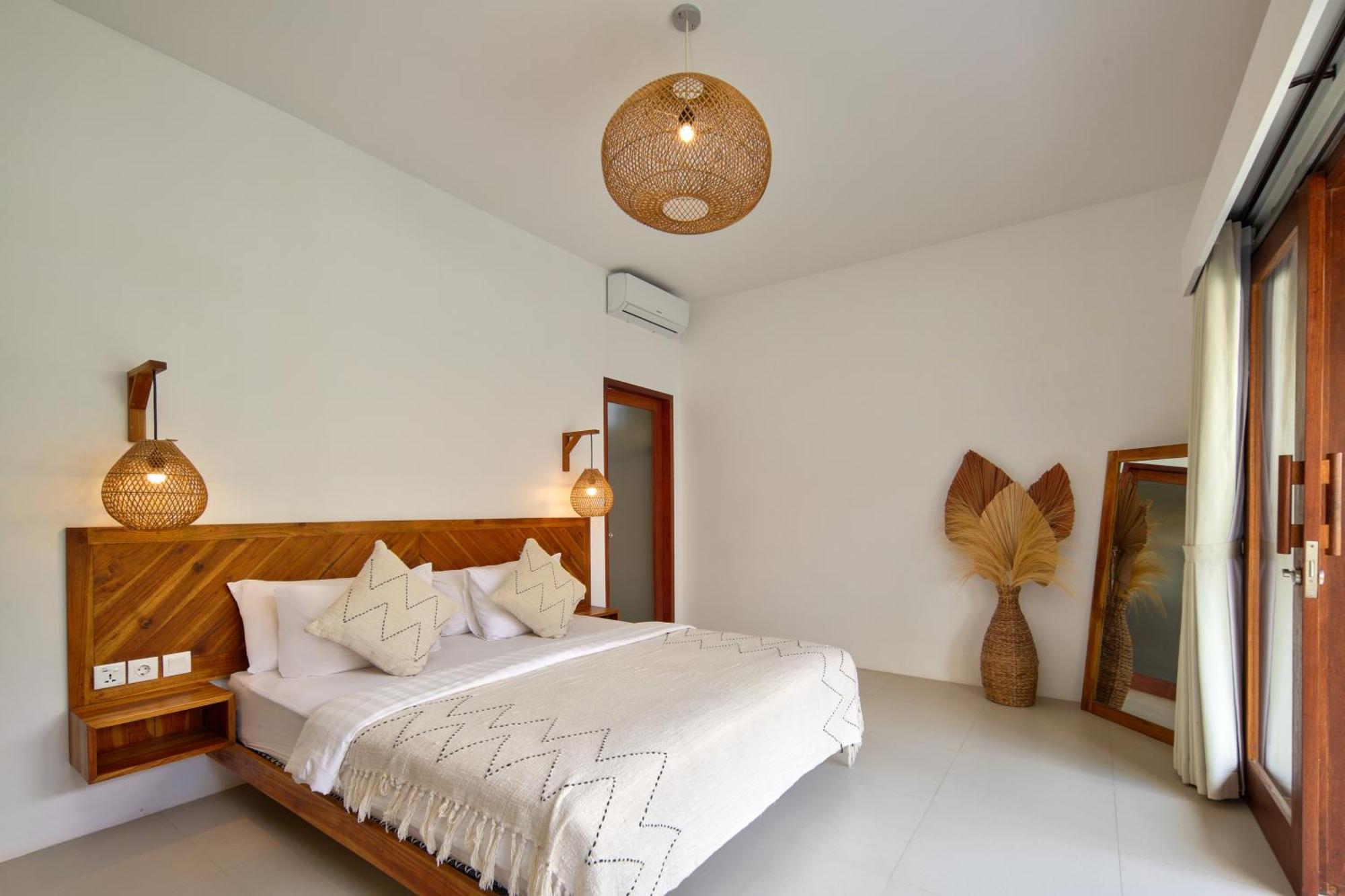 Palm Merah Villas - Private Pool (Adults Only) เซอลงเบอลานัก ภายนอก รูปภาพ