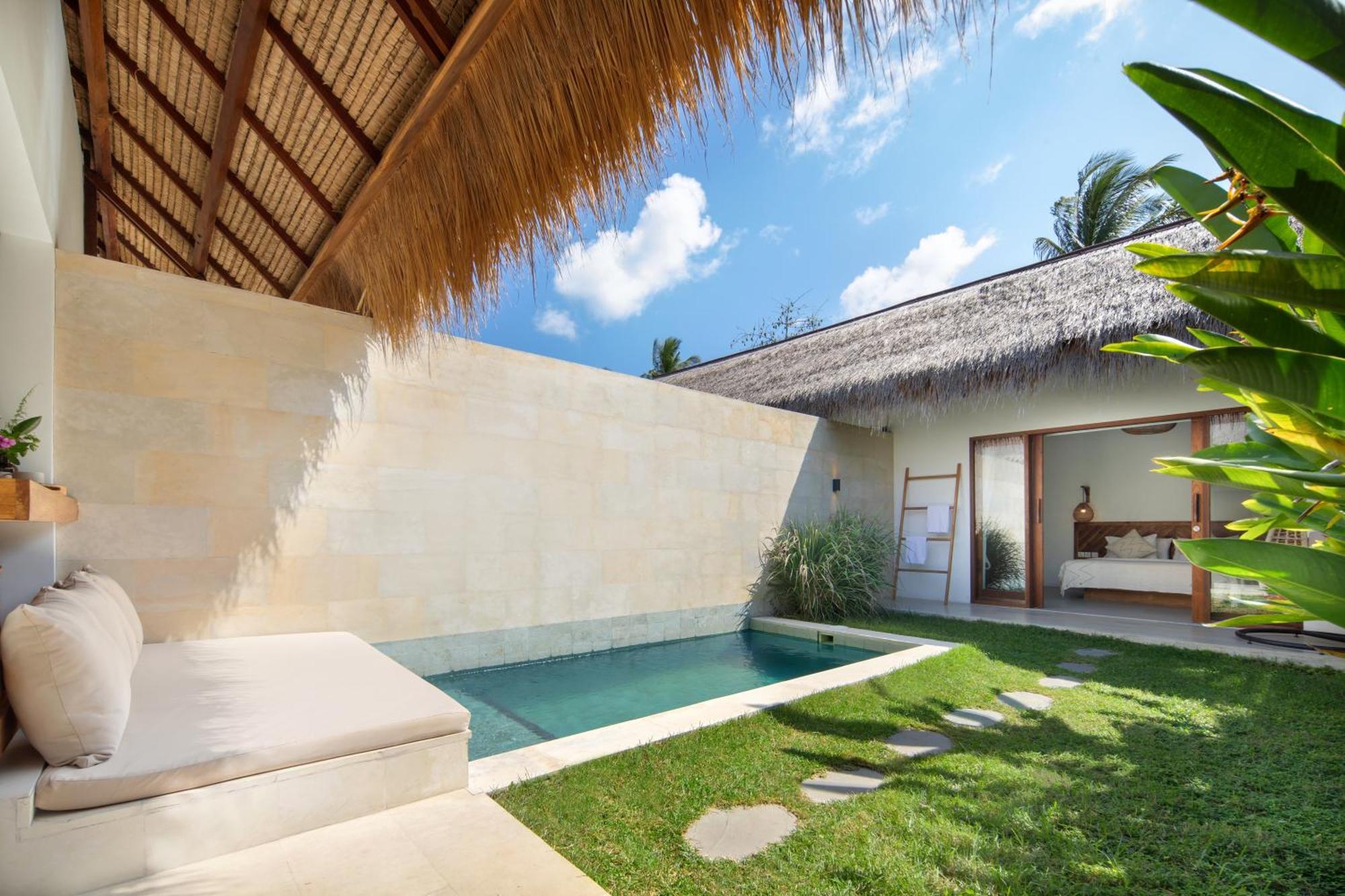 Palm Merah Villas - Private Pool (Adults Only) เซอลงเบอลานัก ภายนอก รูปภาพ